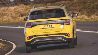 Volkswagen T-Cross - rear full width