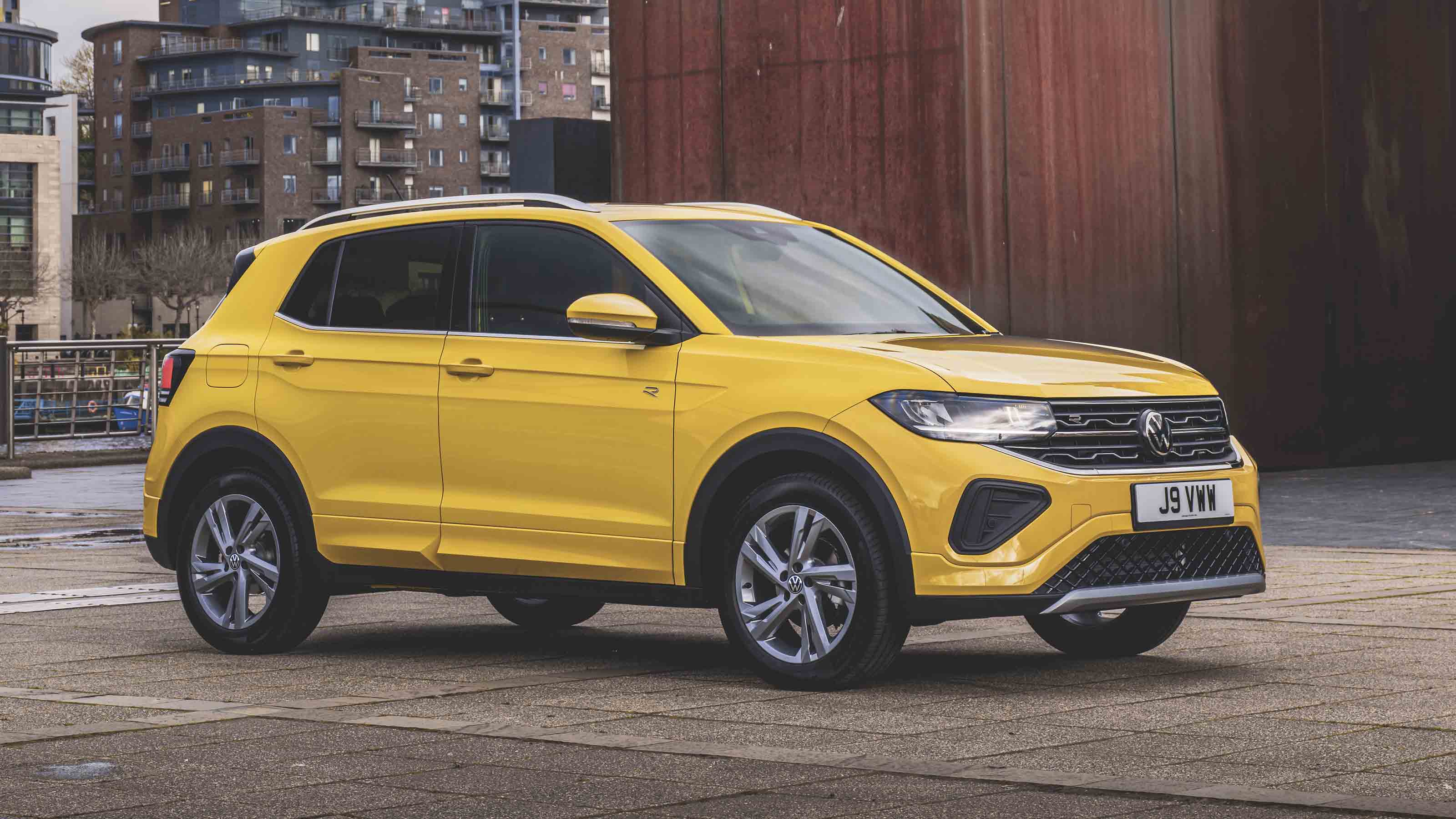 Volkswagen T-Cross - front corner static