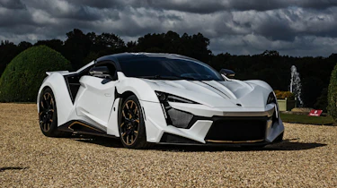 w motors fenyr supersport