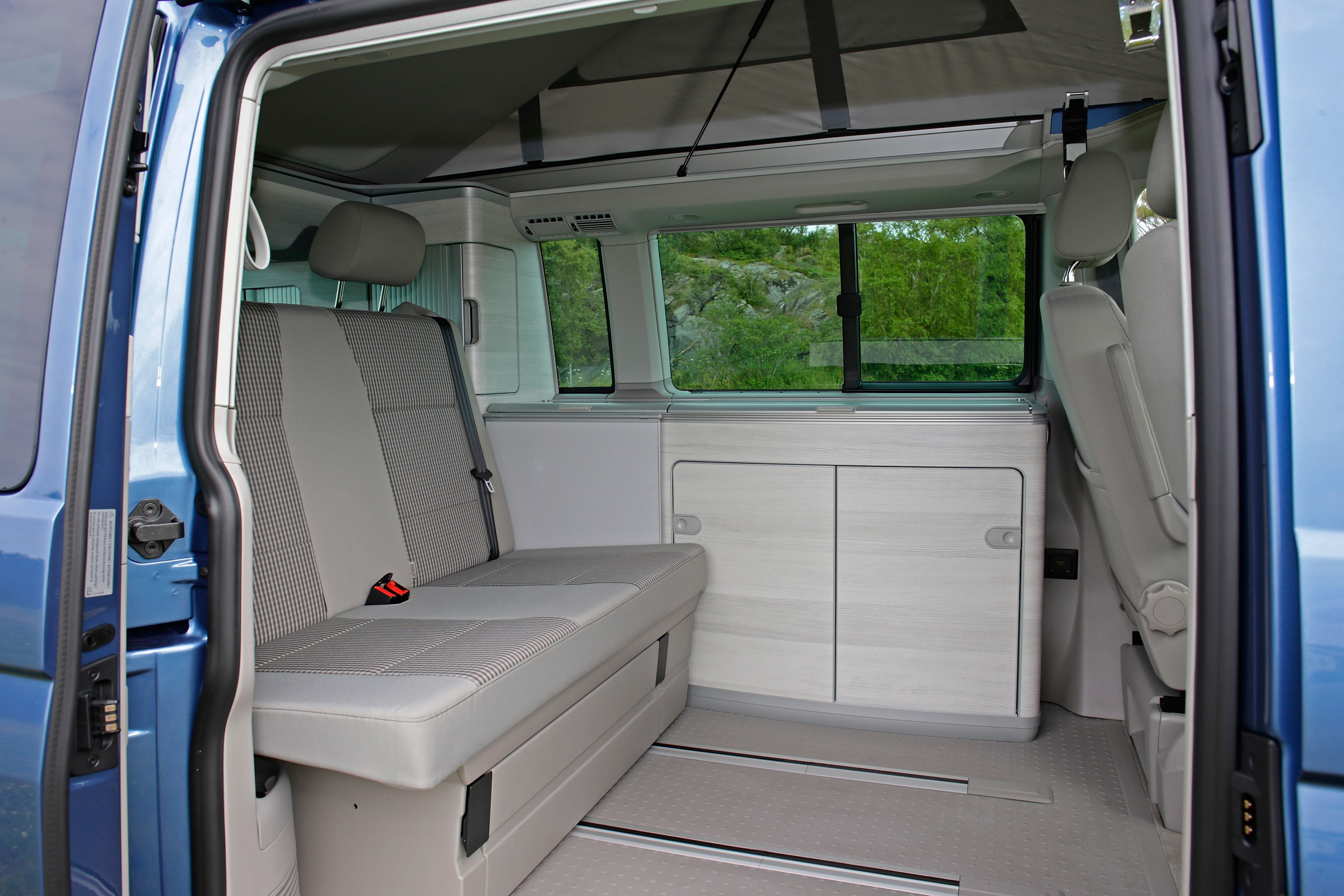Volkswagen California T6 seating