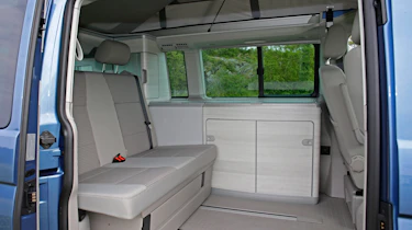 Volkswagen California T6 seating