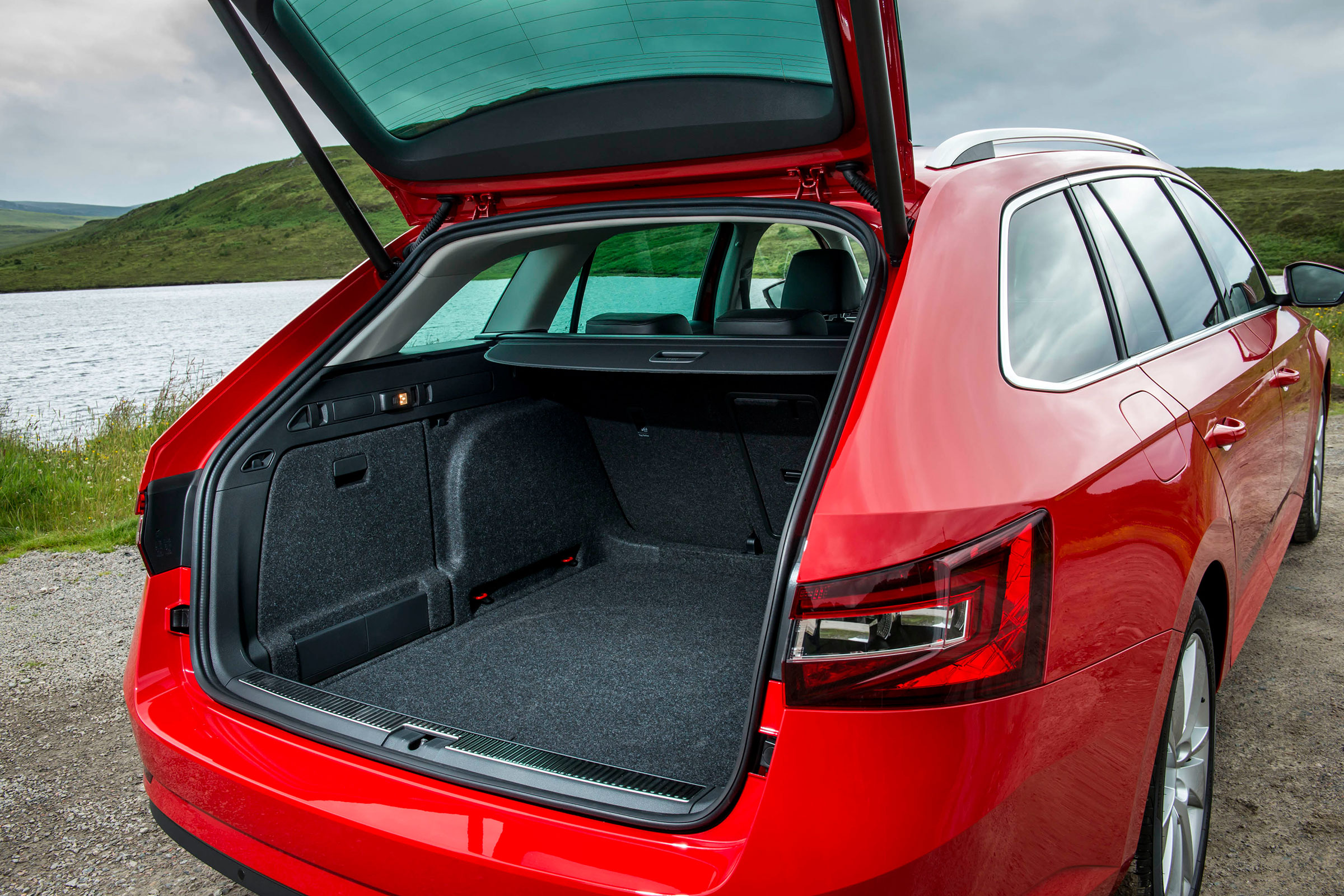 Skoda Superb Estate - boot