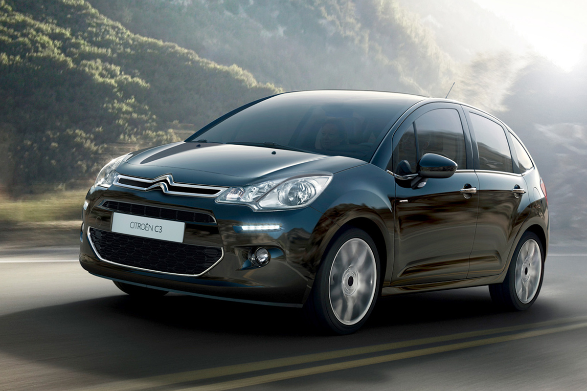 black citroen c3