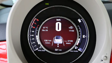 Fiat 500 facelift - dials