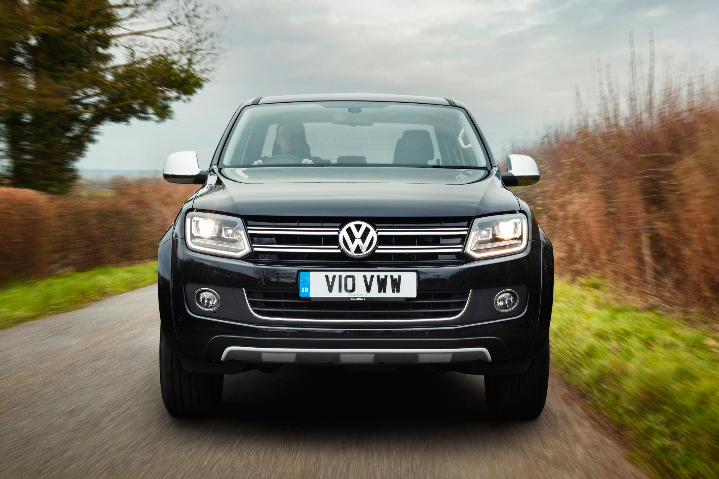 VW Amarok Ultimate 2015 front on