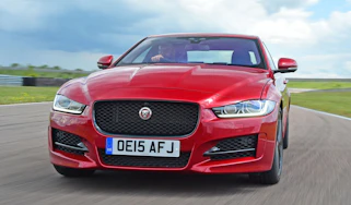 Jaguar XE - nose