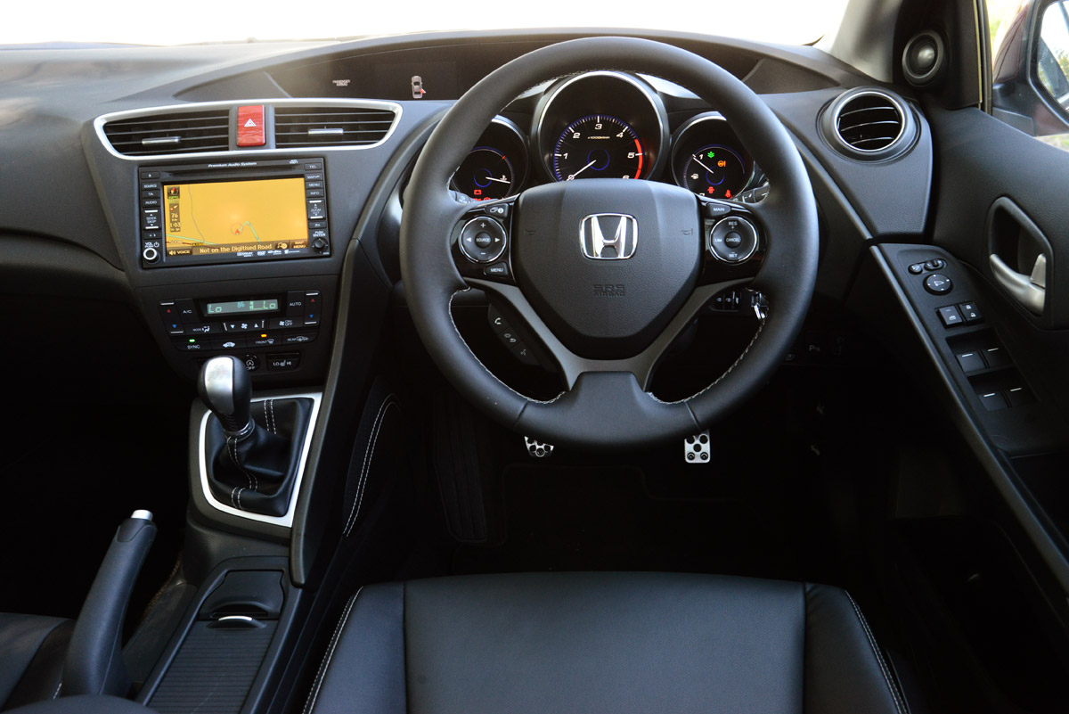 Honda Civic 2014 interior