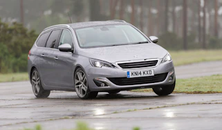 Peugeot 308 SW action