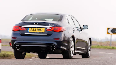 New Infiniti Q70 2015 back