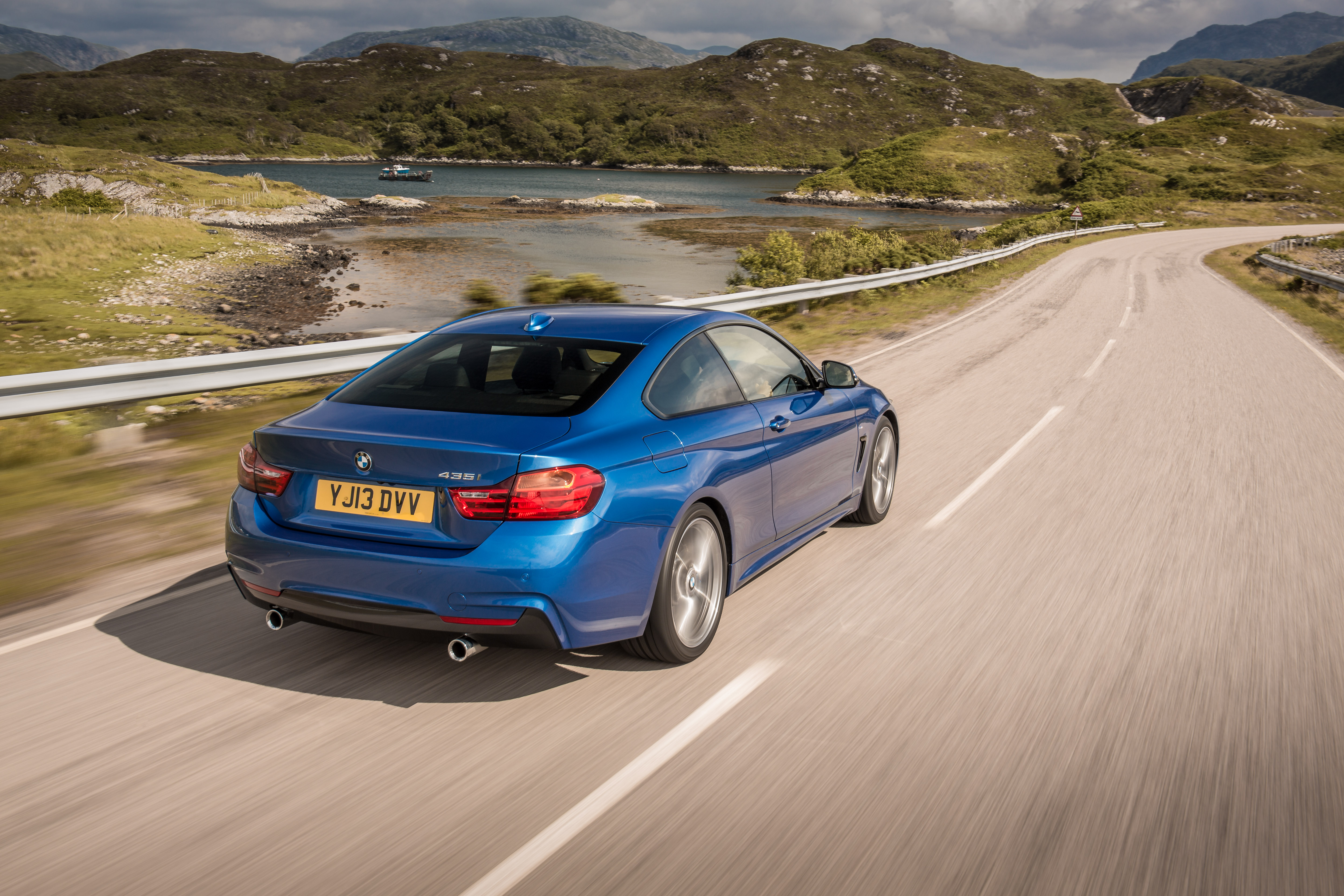 BMW 4 Series 420d M Sport rear action
