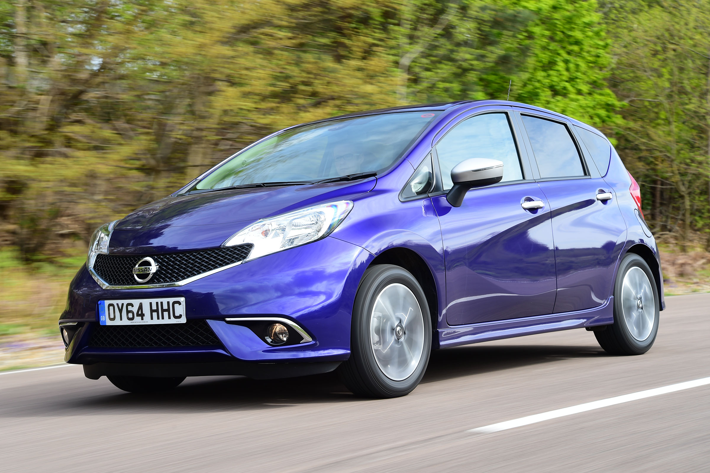 Nissan Note - front tracking