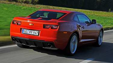 Chevrolet Camaro rear tracking