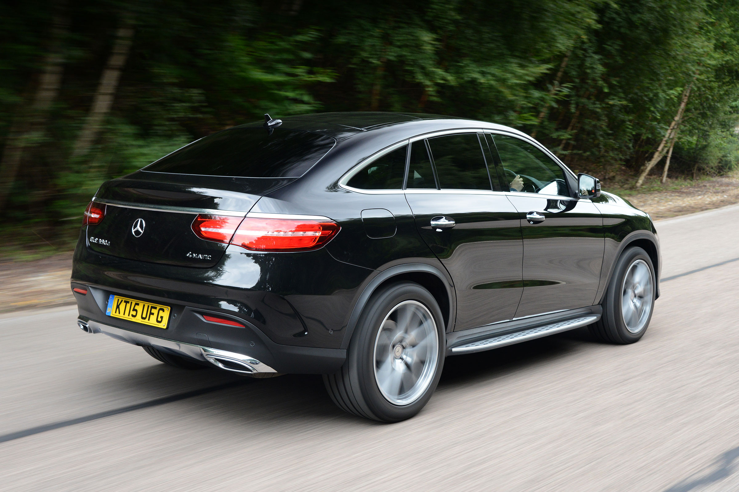 Mercedes GLE Coupe - rear tracking