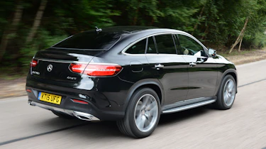 Mercedes GLE Coupe - rear tracking
