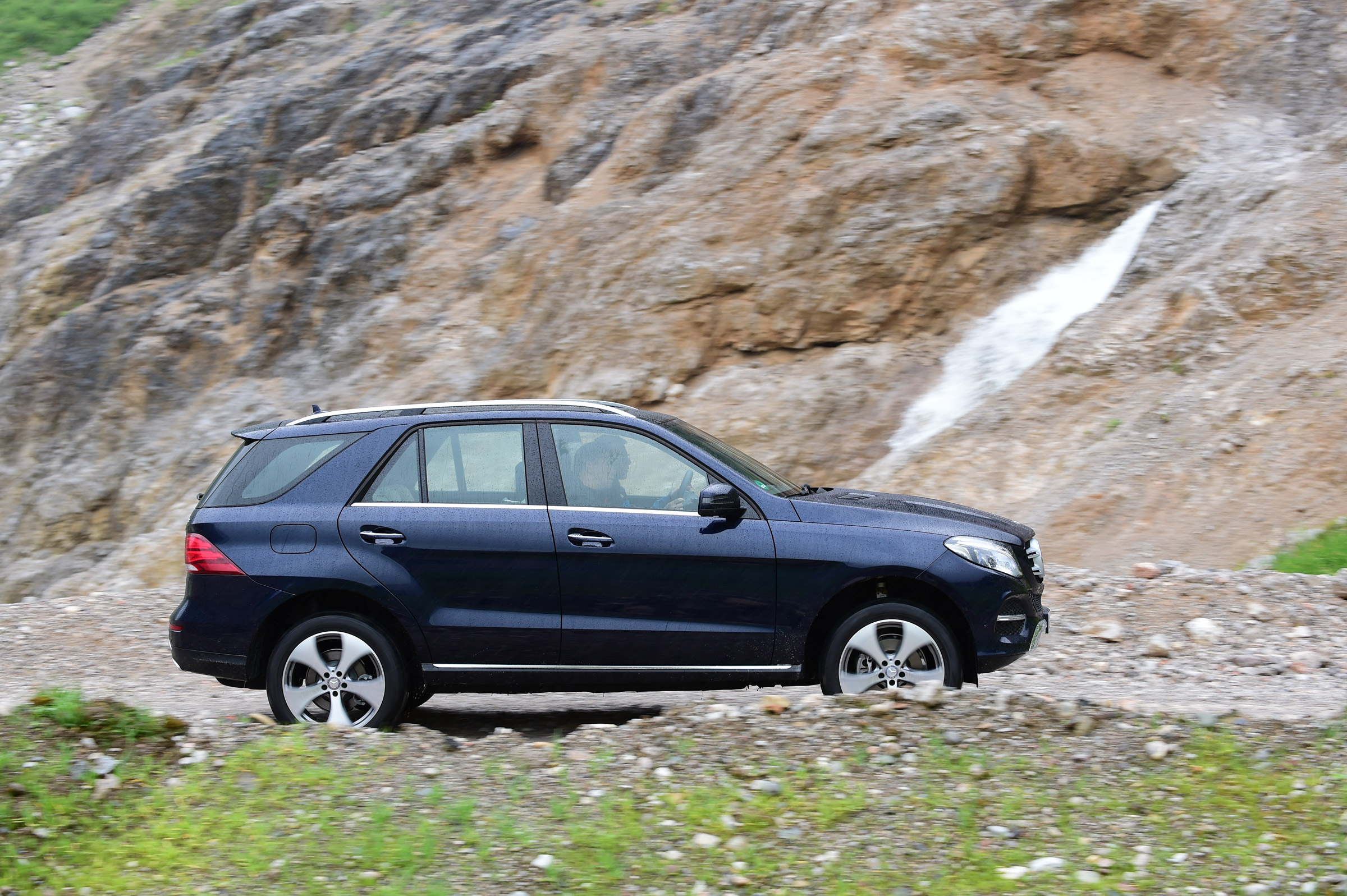 Mercedes GLE 2015 side