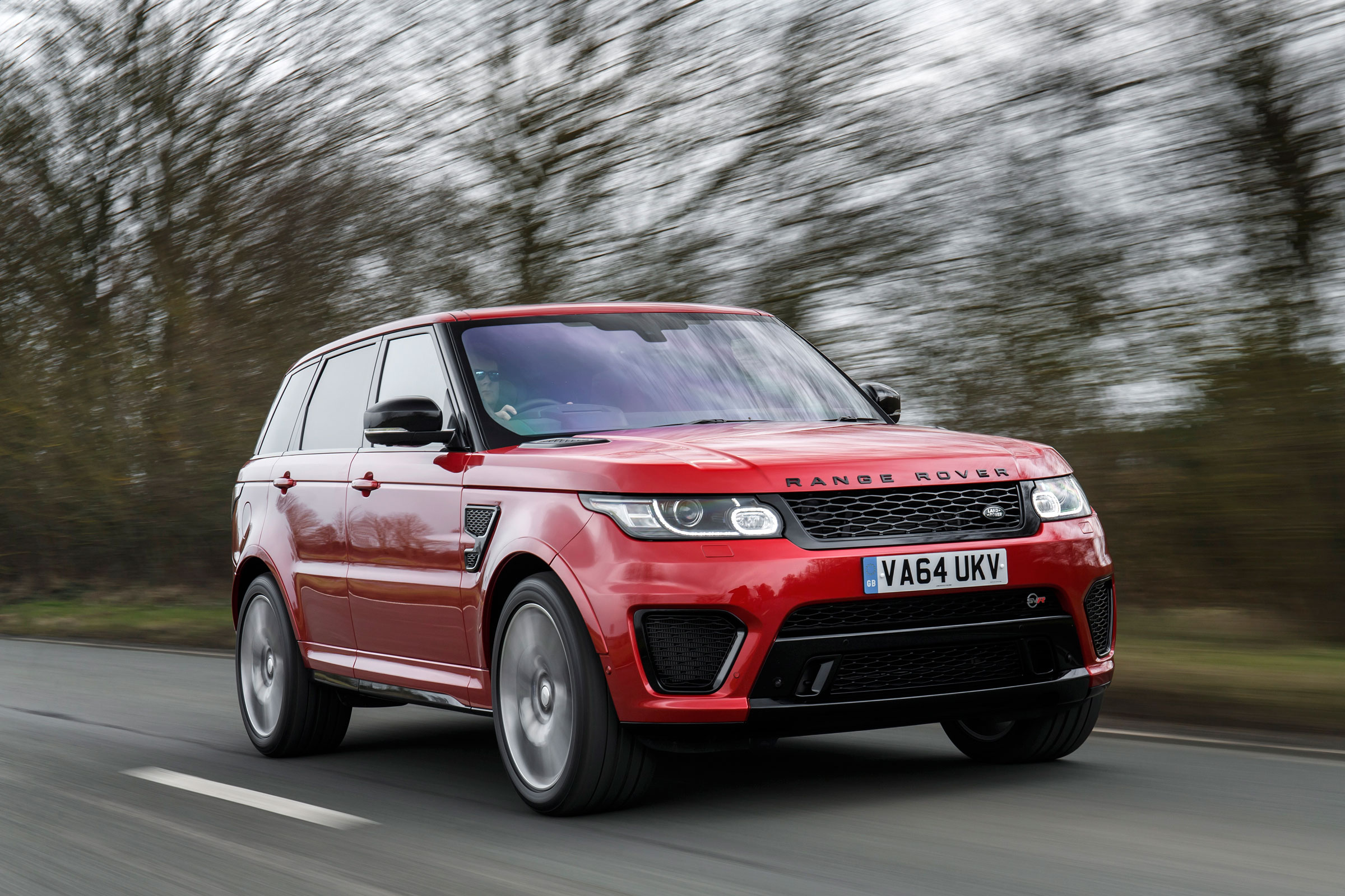Range Rover Sport SVR - tracking