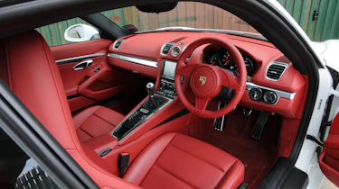 Porsche Cayman inside cabin