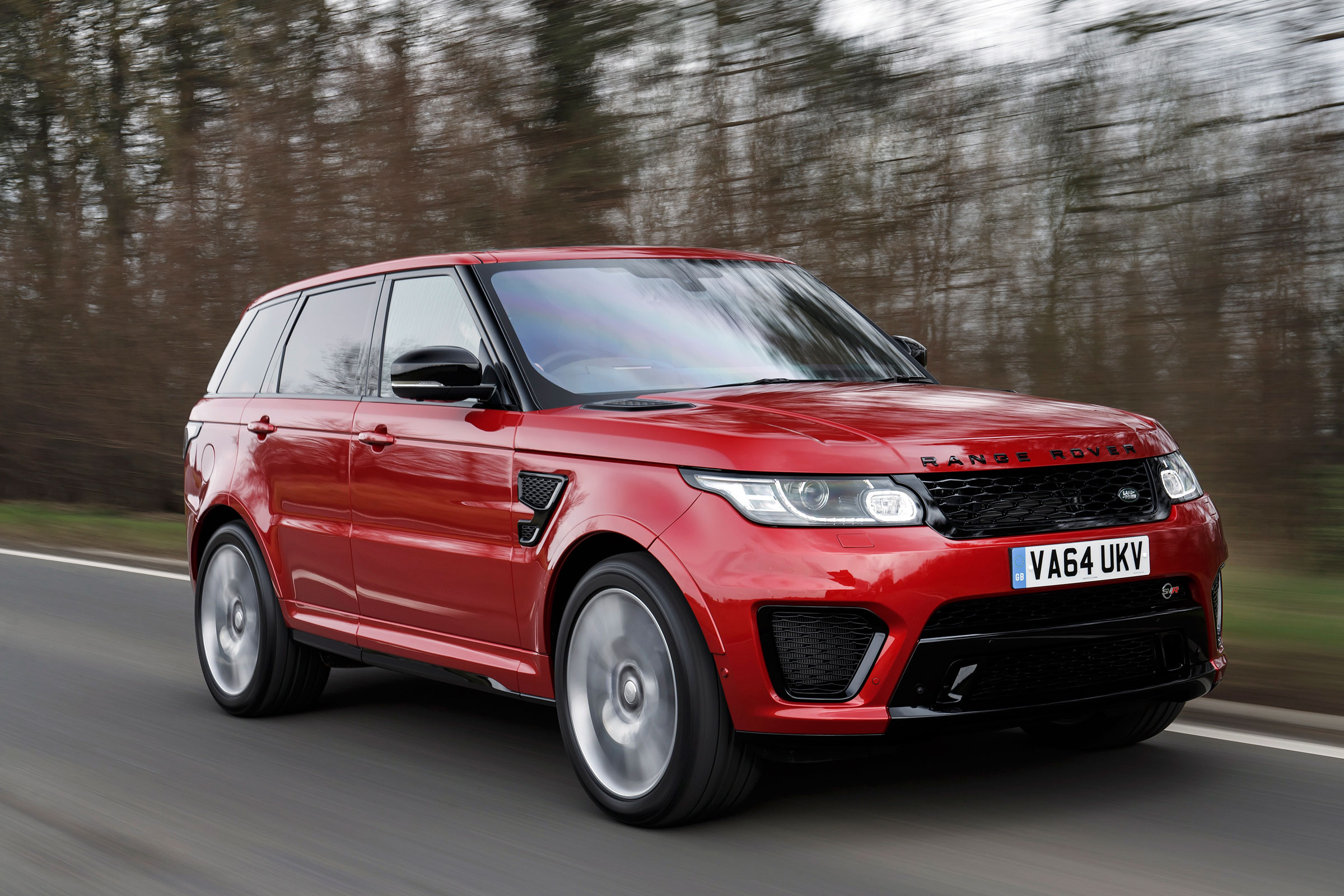 Range Rover Sport SVR - on the road
