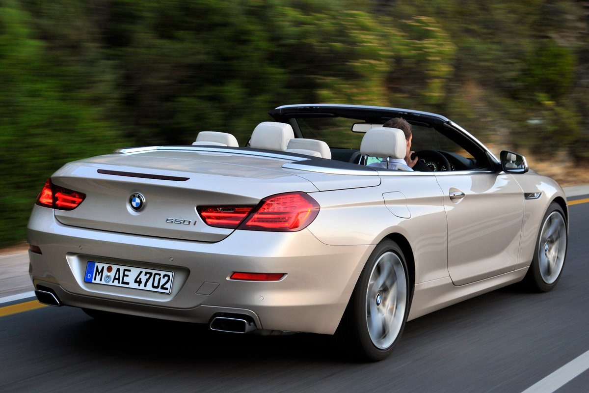 BMW 6 Series Convertible rear tracking