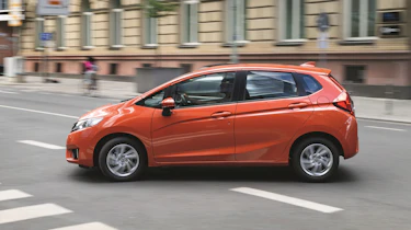 Honda Jazz - side action