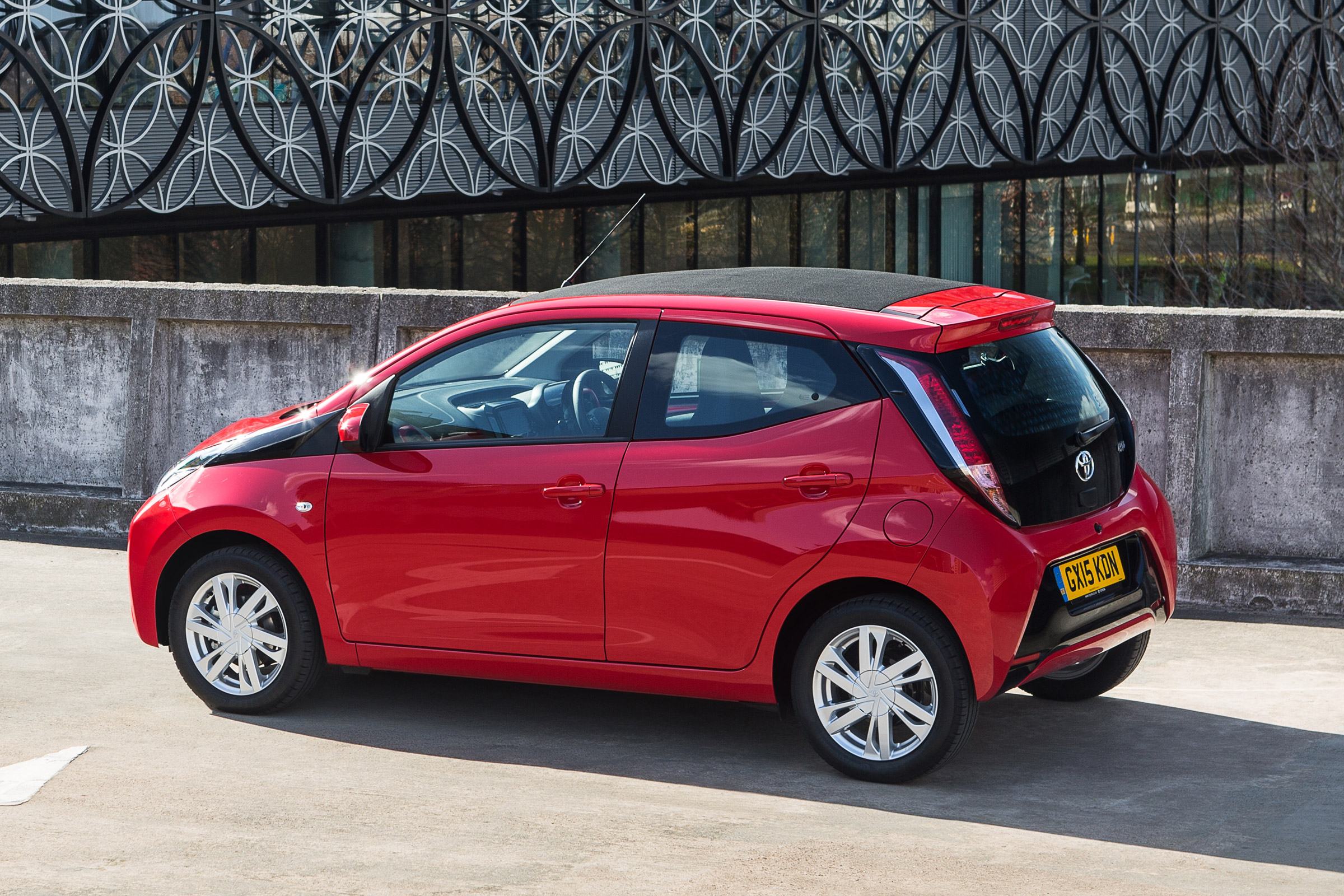 Toyota Aygo X-pression X-Wave rear
