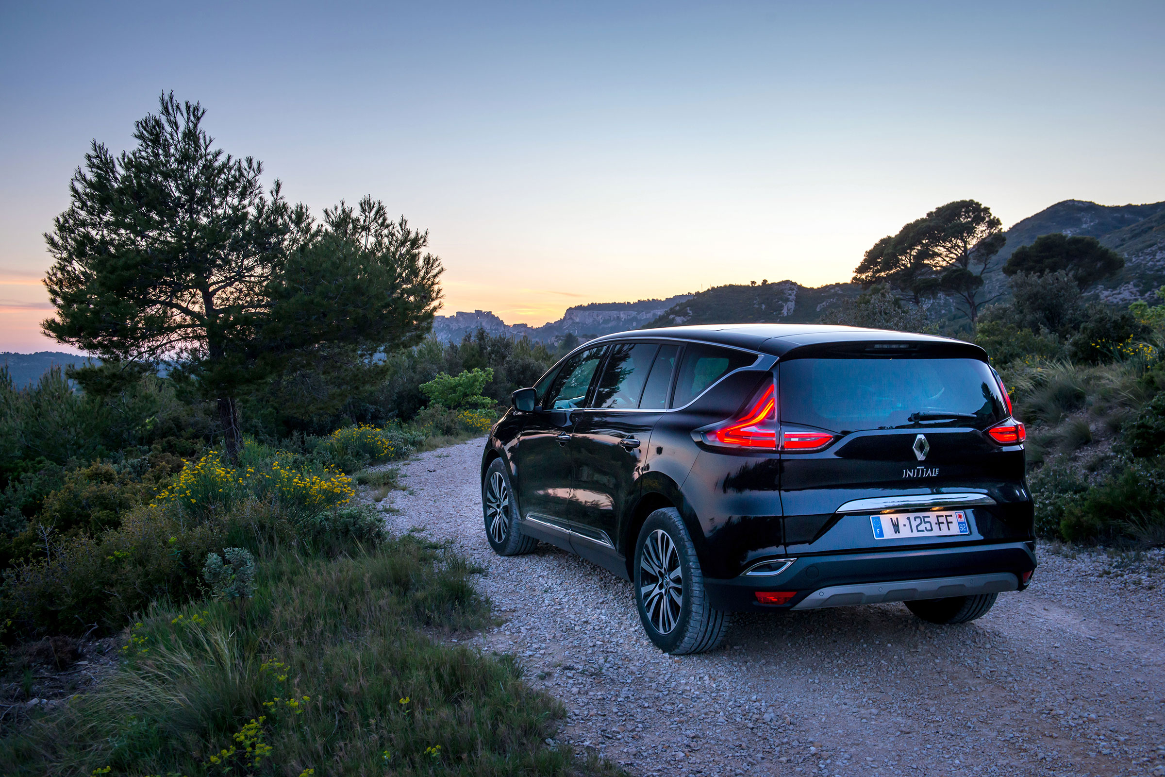 Renault Espace - rear static