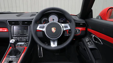 Porsche 911 Targa 4S interior