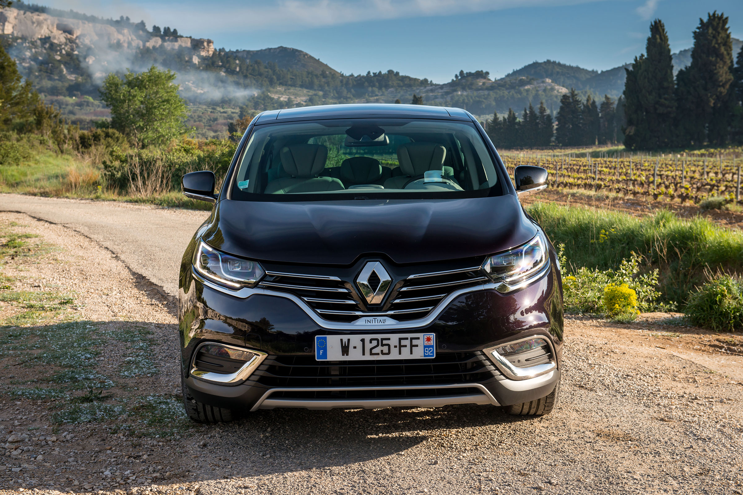 Renault Espace - front