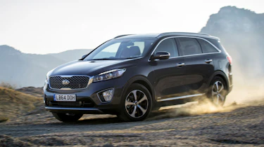 Kia Sorento KX-2 - driving