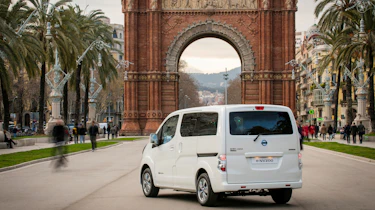 Nissan e-NV200 rear static