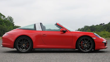 Porsche 911 Targa 4S roof