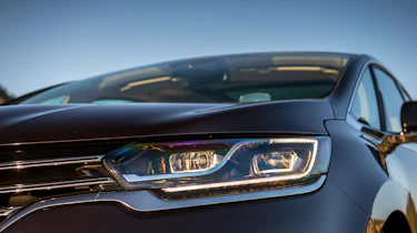 Renault Espace - lights