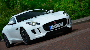 Jaguar F-Type Coupe V6 front1