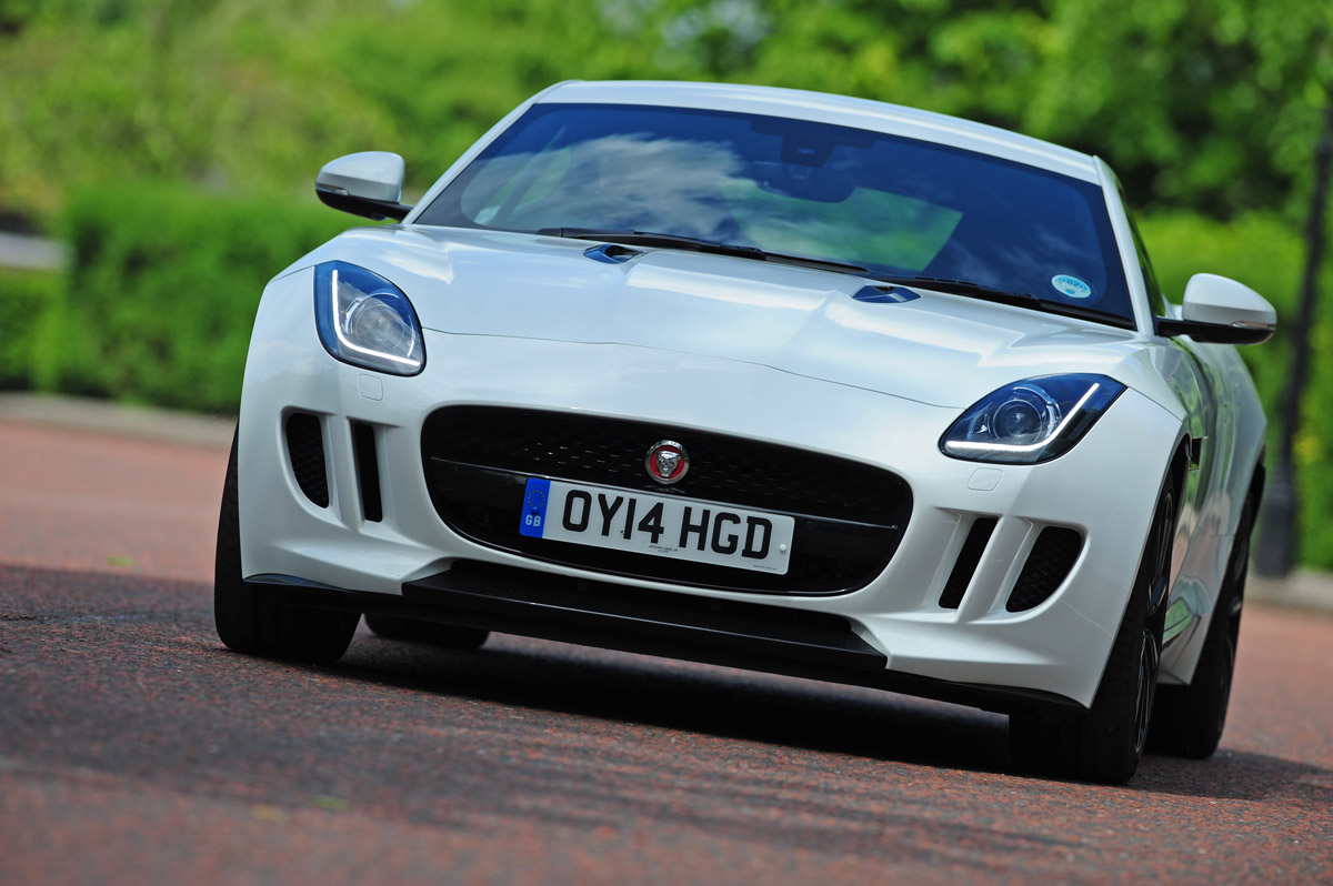 Jaguar F-Type Coupe V6 driving