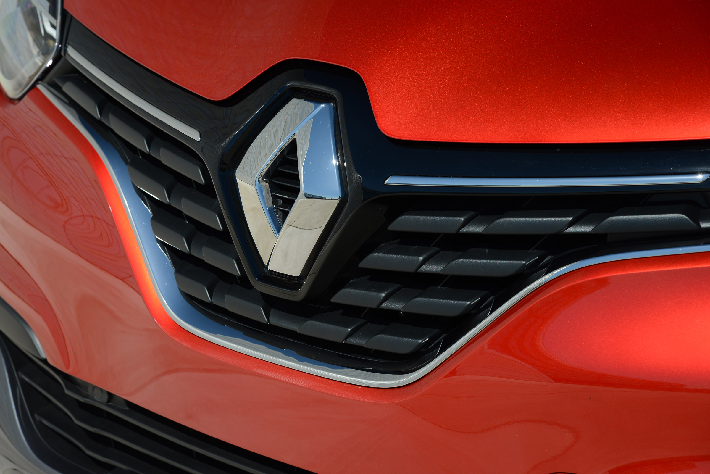 New Renault Kadjar 2015 badge