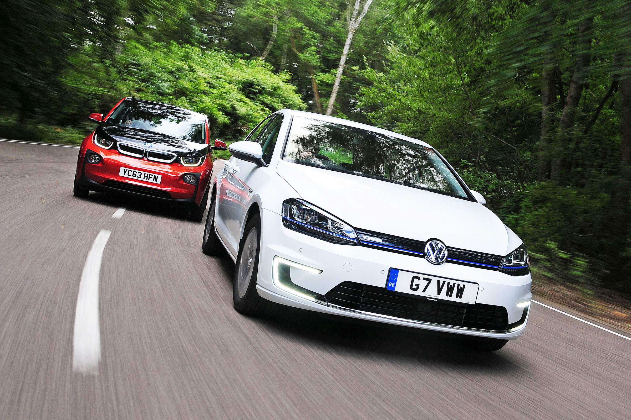 VW e-Golf vs BMW i3
