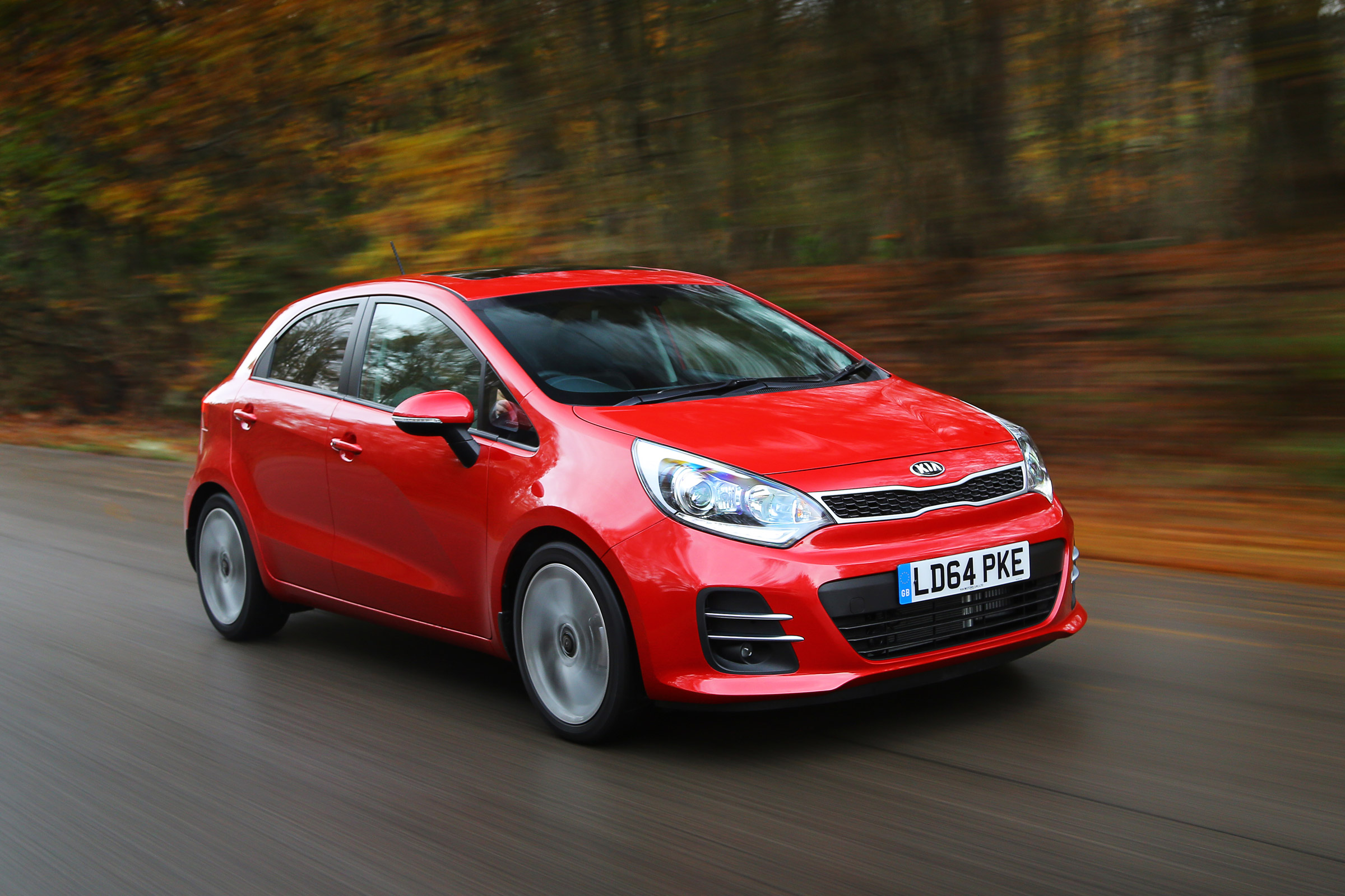 Kia Rio 2015 action
