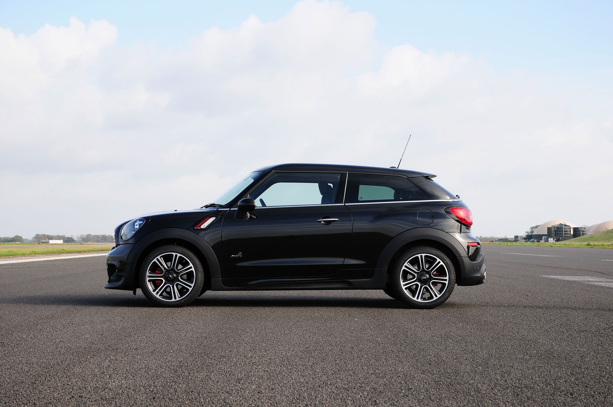 MINI Paceman - side