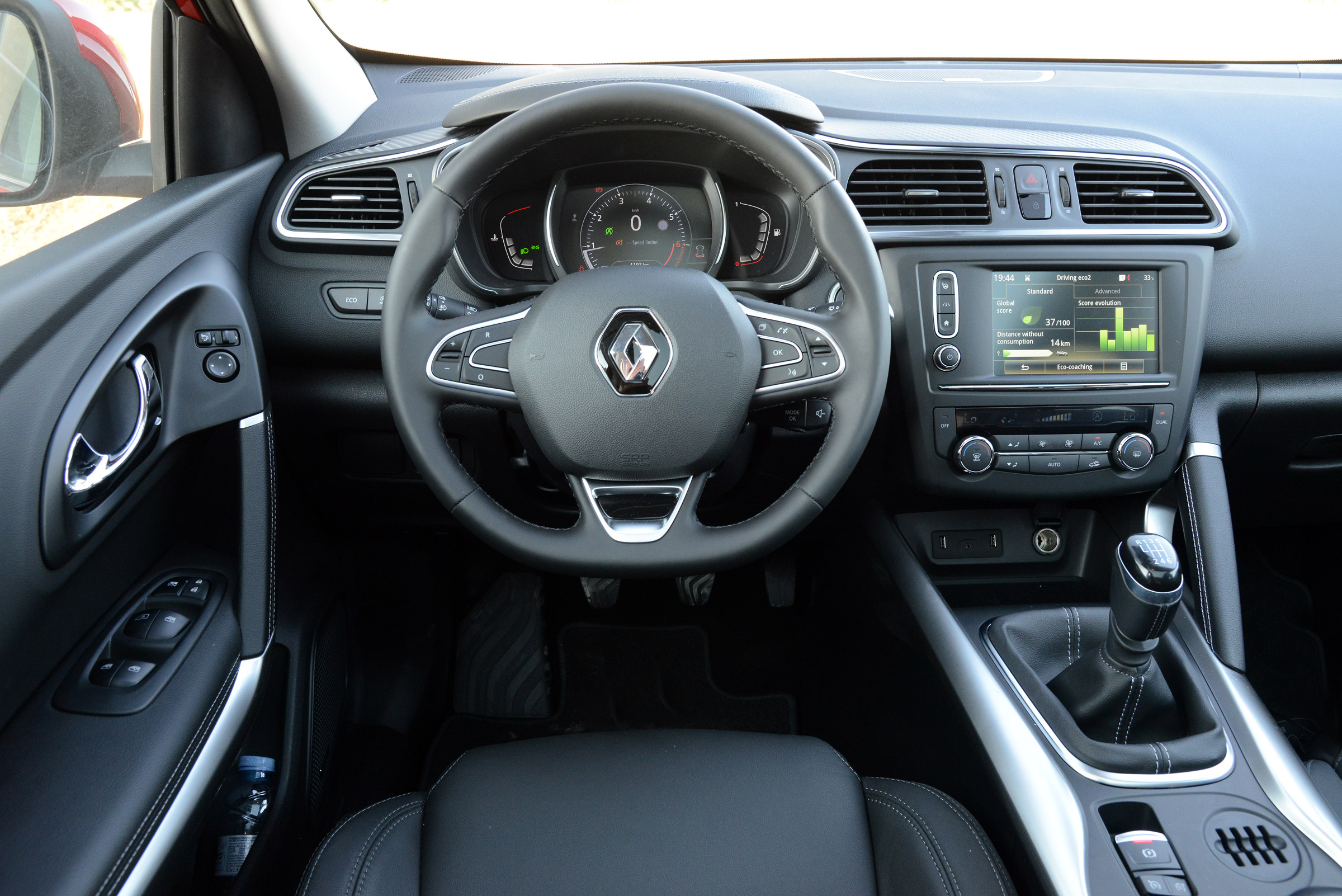 New Renault Kadjar 2015 interior