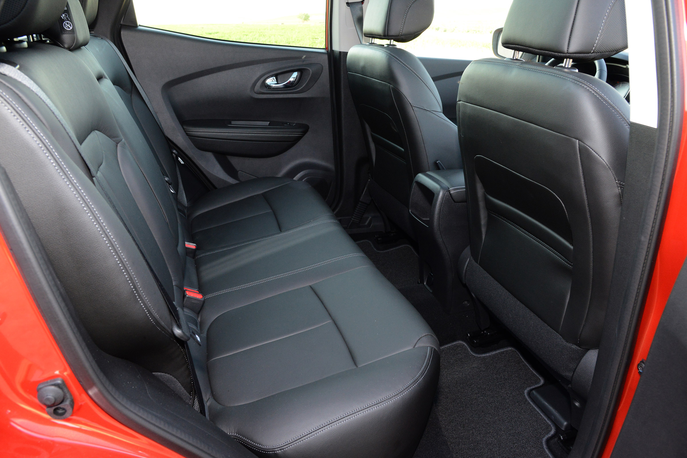 New Renault Kadjar 2015 seats