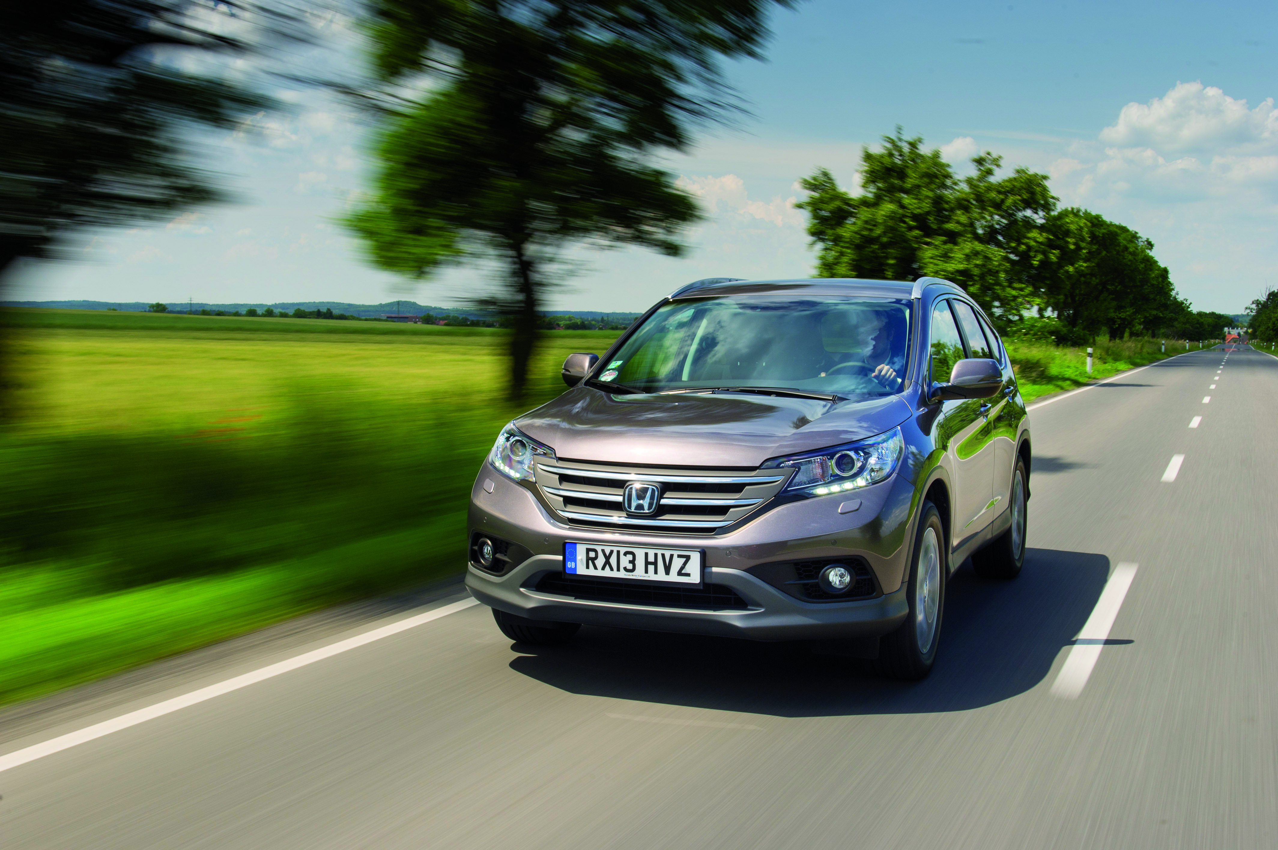 Honda CR-V front action