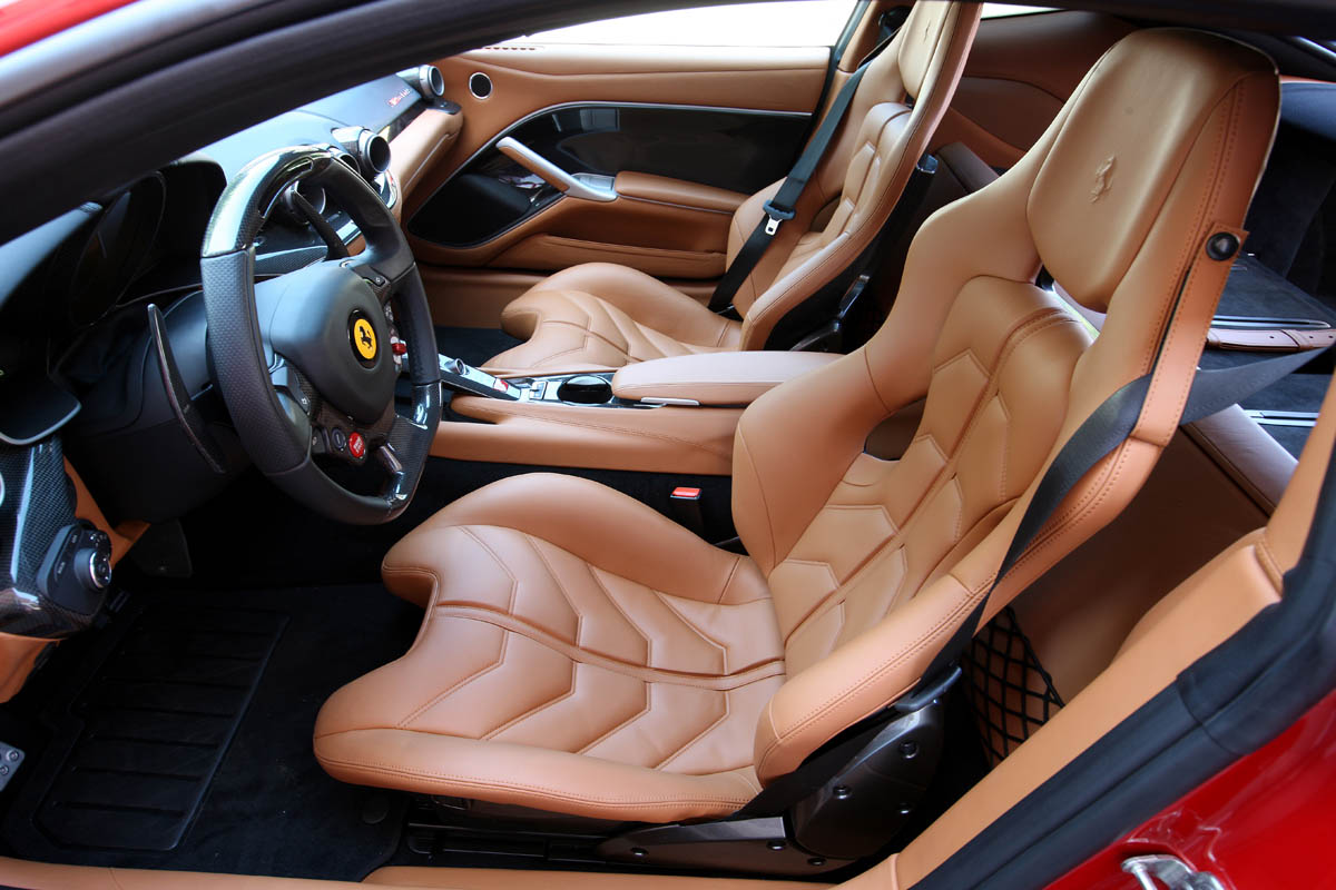 Ferrari F12 Berlinetta seats