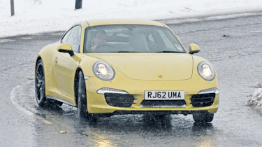 Porsche 911 Carrera 4S front cornering