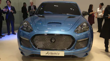 Eterniti Artemis front static