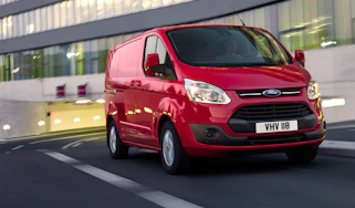 Ford Transit Custom front tracking