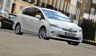 Toyota Prius+ front cornering