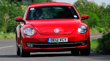 Volkswagen Beetle 2.0 TDI front
