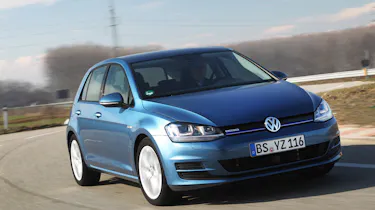 Volkswagen Golf Mk7 front cornering