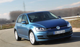 Volkswagen Golf BlueMotion front cornering
