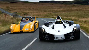 BAC Mono vs Radical SR3 SL front tracking